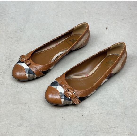 Burberry Nova Check Canvas Brown Leather Buckle Ballet Flats Size 39 8.5/9 - Picture 1 of 7